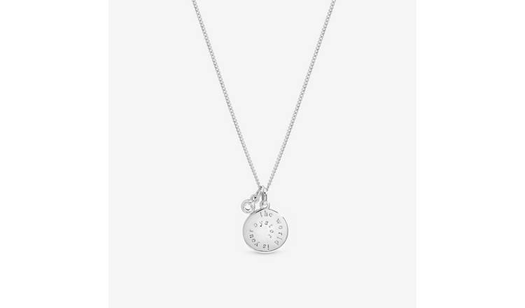 Inicio Silver Plated The World Is Your Oyster Pendant