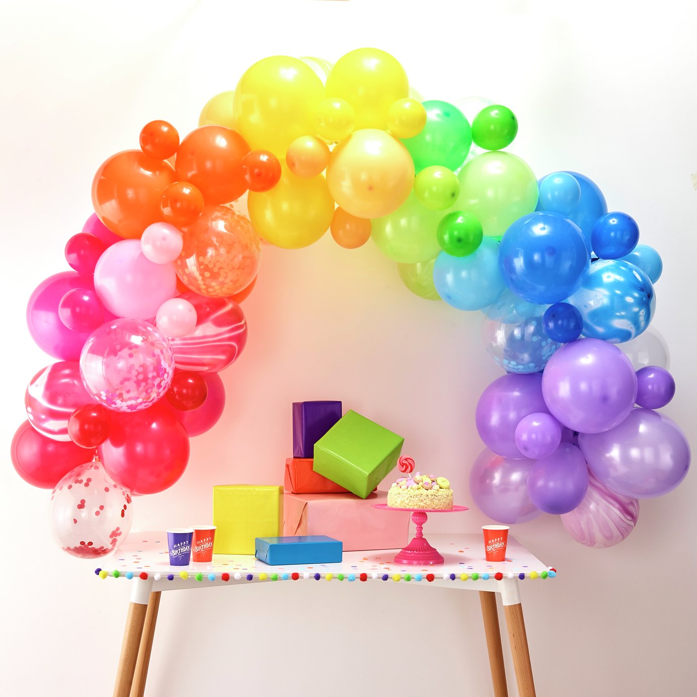 Ginger Ray Rainbow Balloon Arch Review