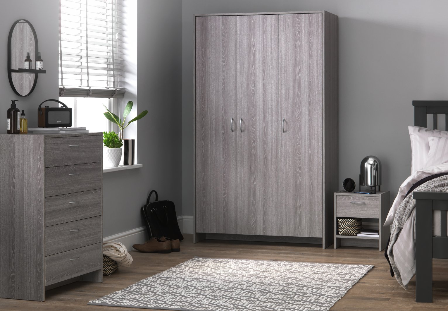 Argos Home Seville 3 Pc 3 Dr Wardrobe Set Review