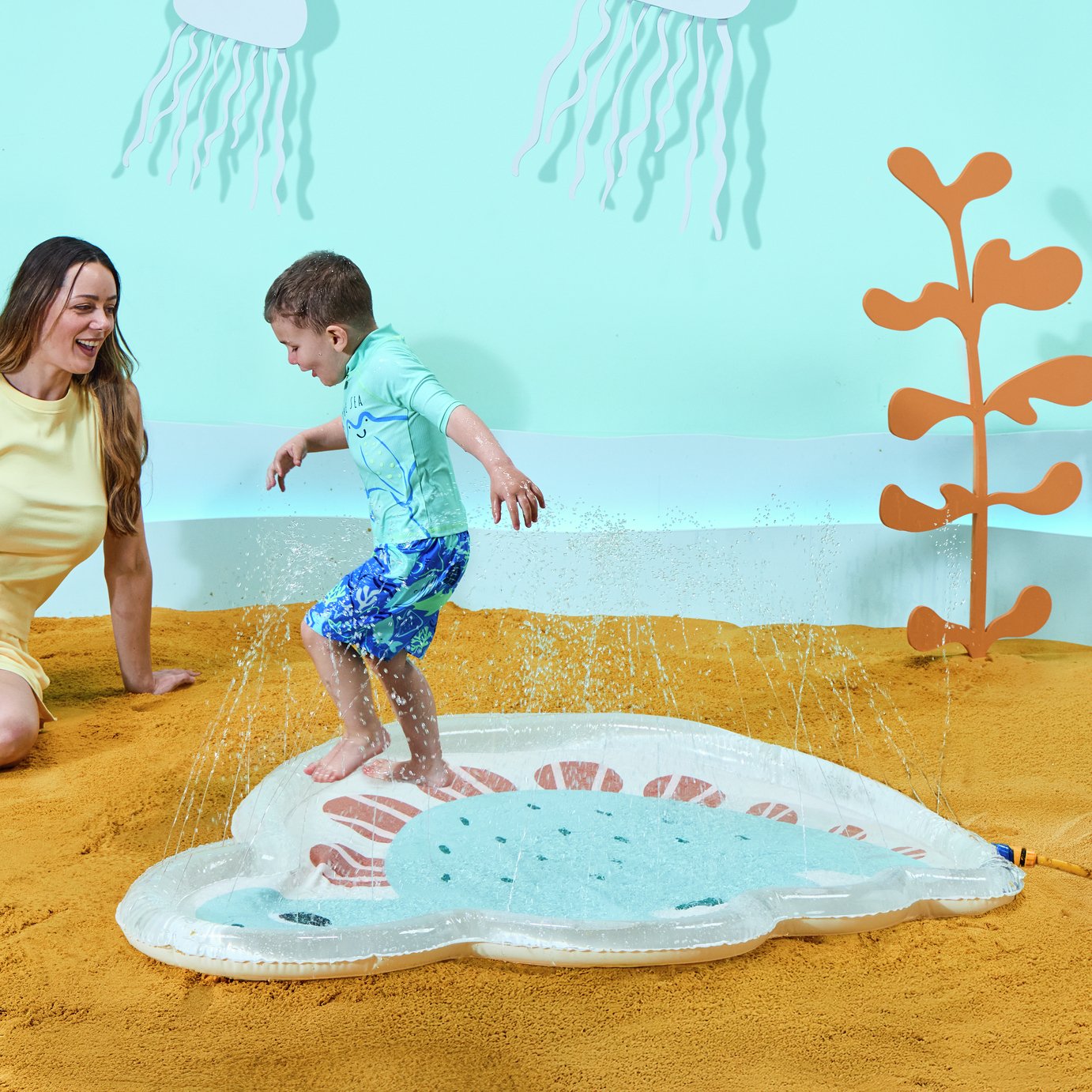 Pataugeoire pour Dinosaure, Matelas à Air Eau Gonflable, Splash Pad