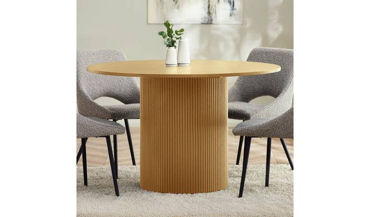 Julian Bowen Louis 4 Seater Round Dining Table - Light Oak