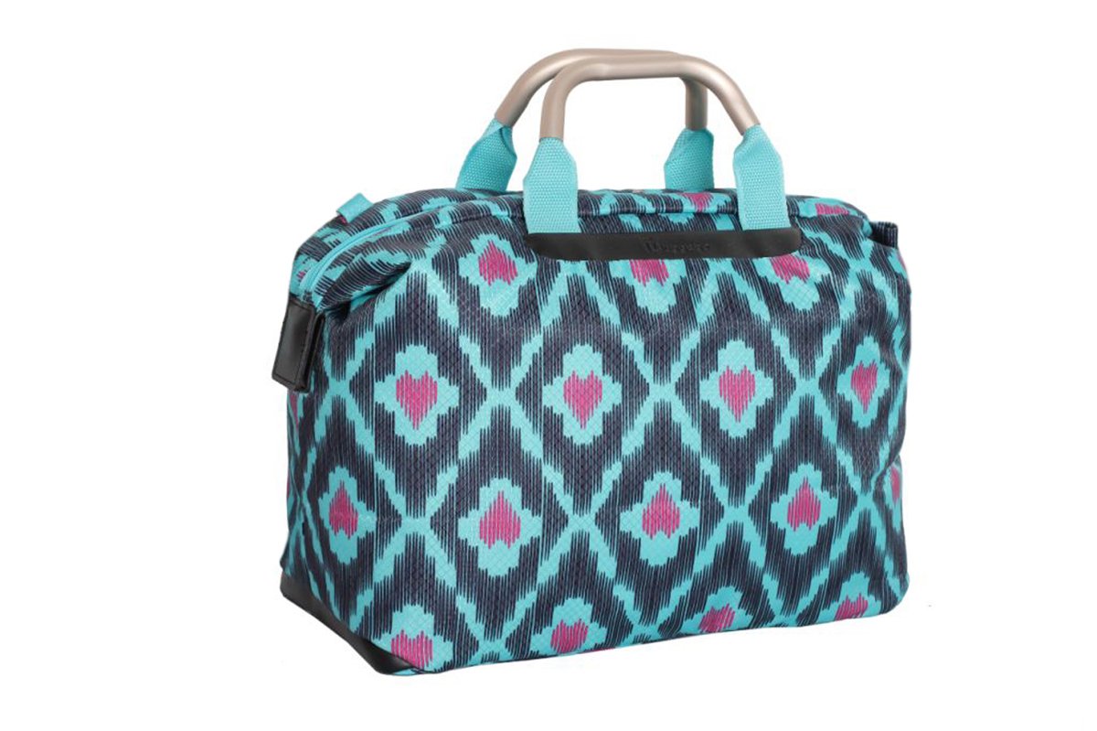 it Luggage World's Lightest Small Aztec Holdall