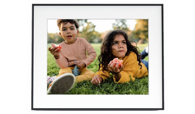 AURA Walden 15 Inch Digital Photo Frame - Black