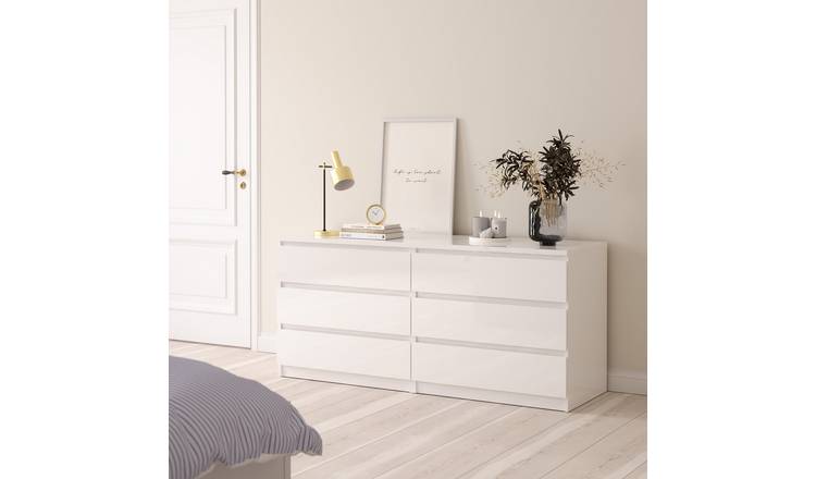 Furniture To Go Naia 6 Drawers Chest - White