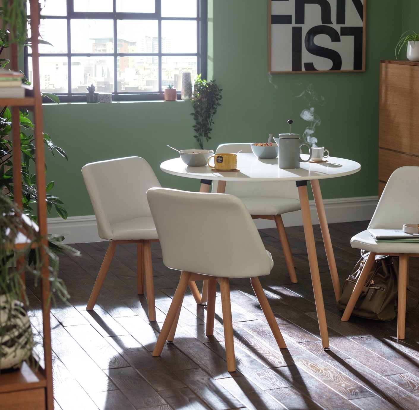 Argos Home Quattro White Dining Table & 4 White Chairs Review