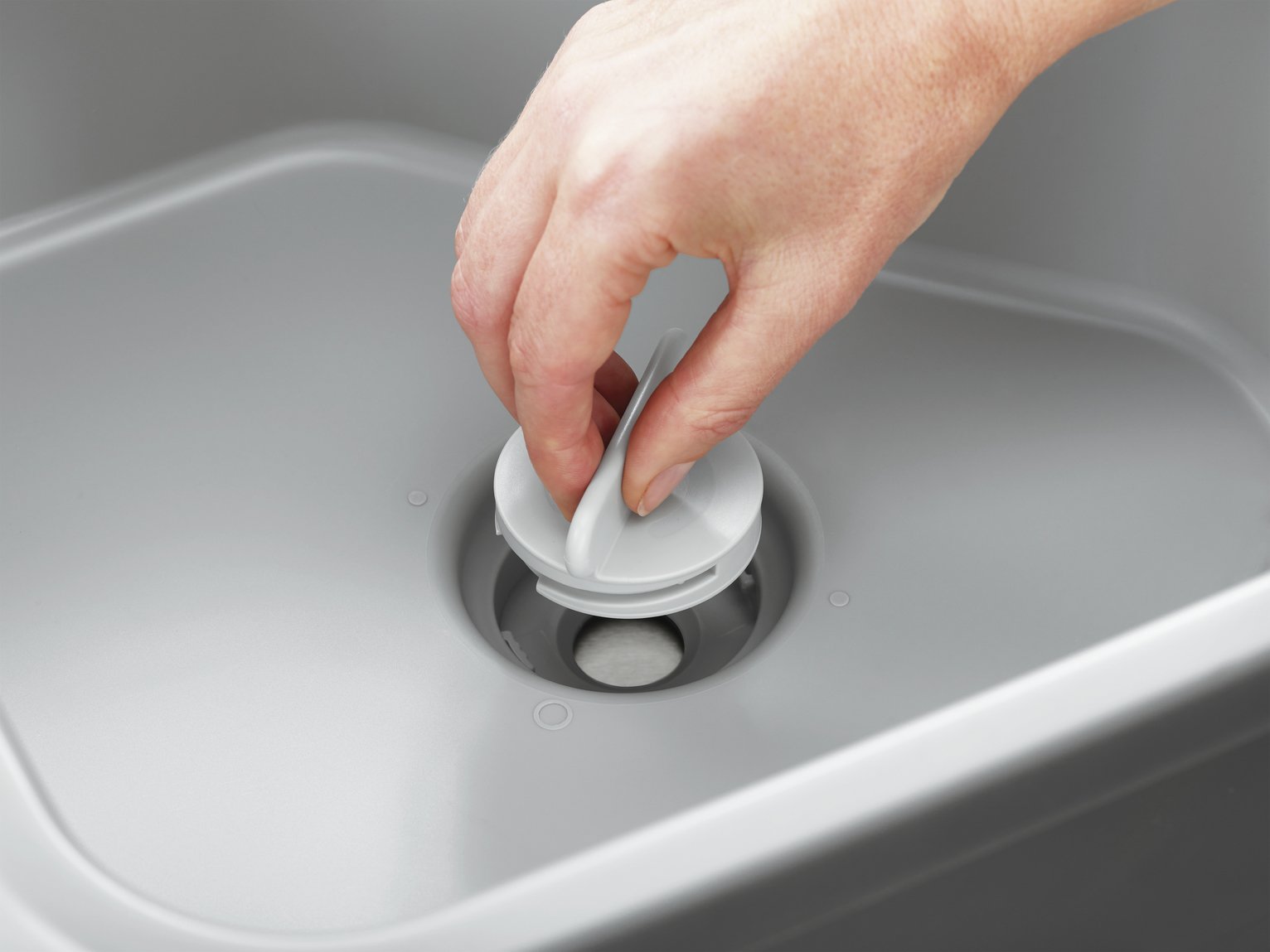 Joseph Joseph Duo Wash Up Bowl Review