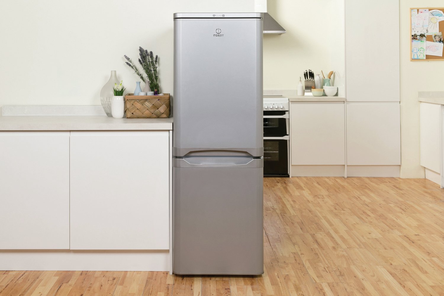 Indesit IBD5515SUK Fridge Freezer Reviews