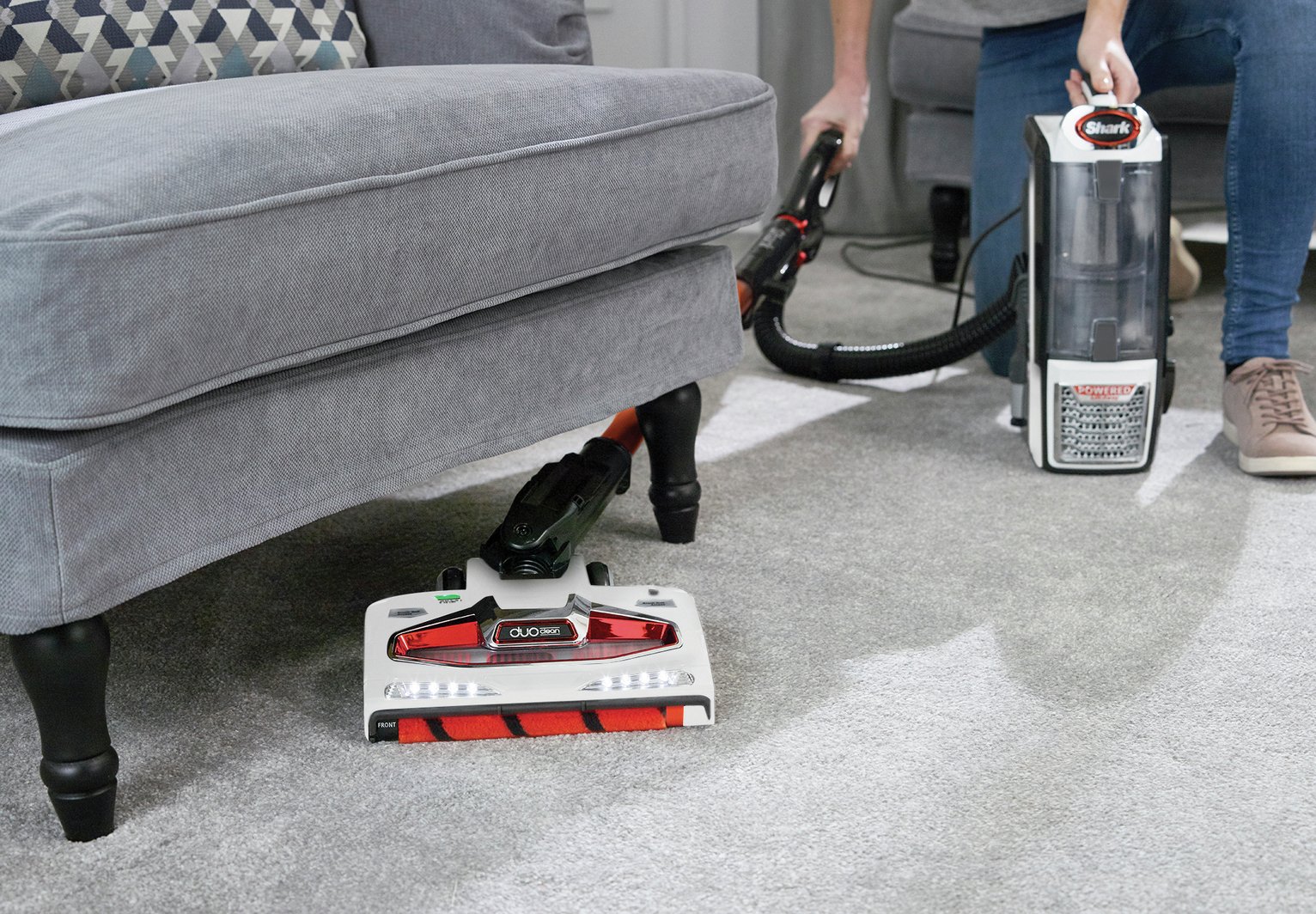 Shark NV801UK DuoClean Powered LiftAway Vacuum Cleaner Reviews