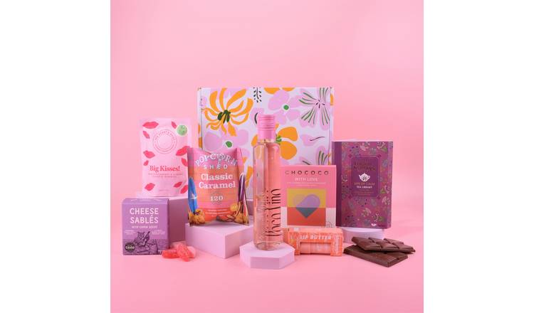 Spicers Of Hythe Sweet Treats With Wine Gift Hampers