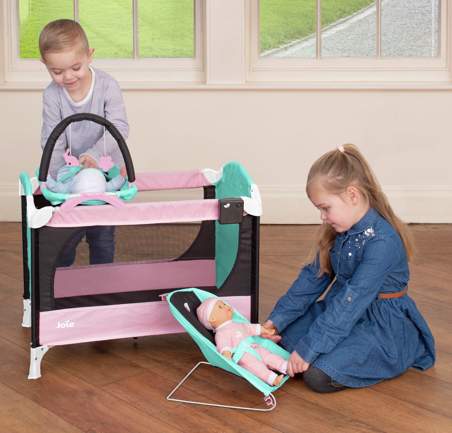 joie toy travel cot