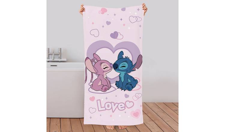 Disney Stitch and Angel Love Beach Towel - Pink