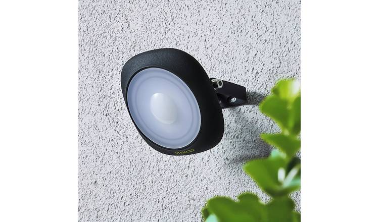 Stanley Die Cast 10W LED Floodlight - Black