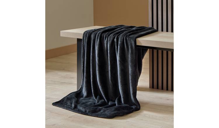 Argos Home Fleece Throw - Black - 200x150cm
