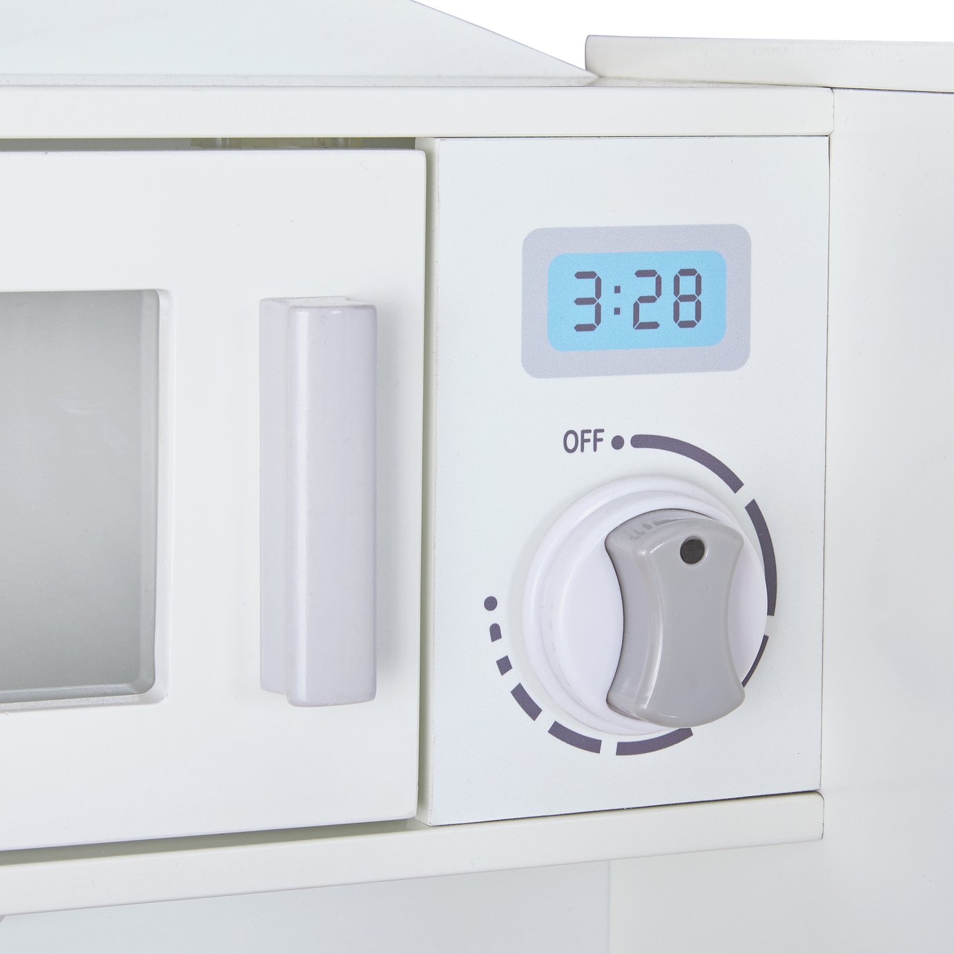 chad valley wooden kitchen with breakfast bar