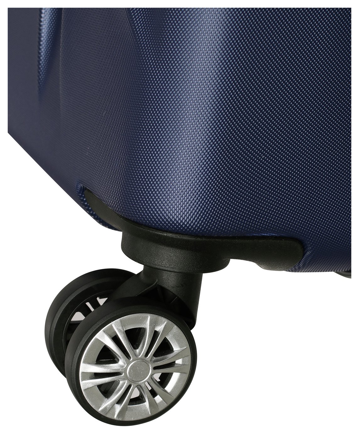 IT Luggage Proteus Large 8 Wheel Hard Suitcase Reviews