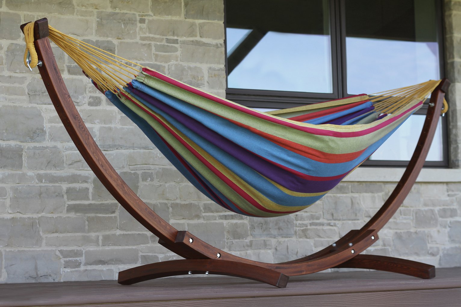 Vivere Double Cotton Hammock With Wooden Stand - Tropical