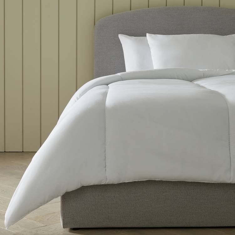 Habitat Supersoft Washable 13.5 Tog Duvet - King 0