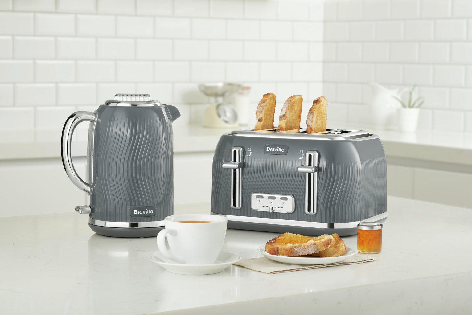 Breville VTT892 Flow 4 Slice Toaster Reviews