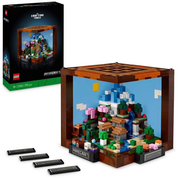 LEGO Minecraft The Crafting Table model Set for Adults 21265 0