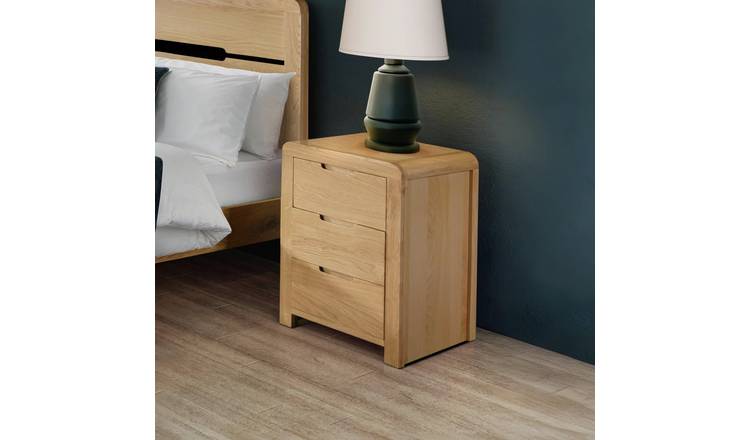 Julian Bowen Curve 3 Drawer Bedside Table - Light Oak
