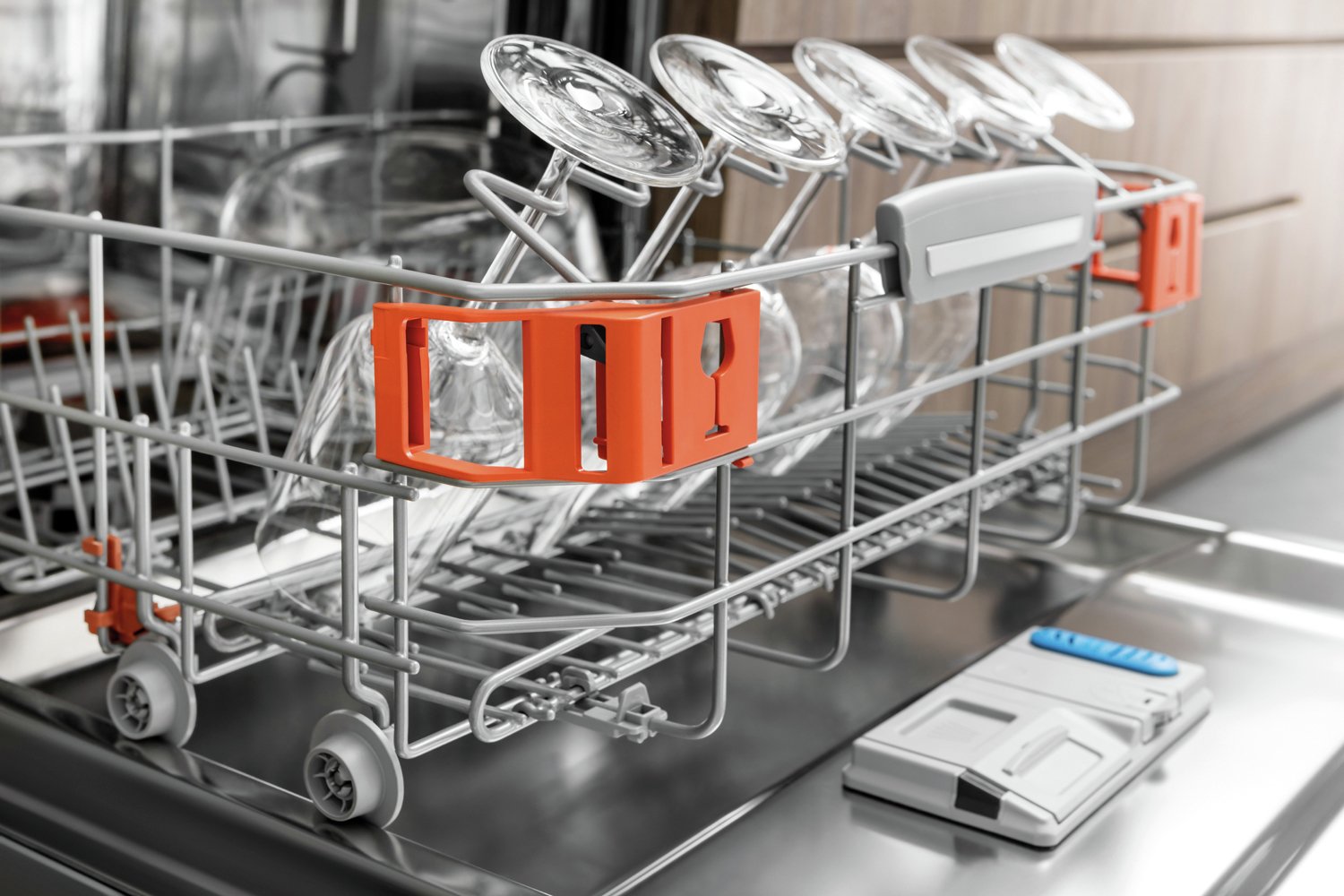 hotpoint 3d zone dishwasher