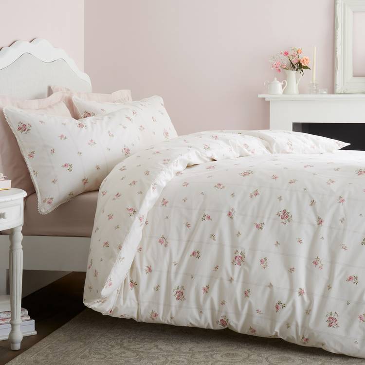 Bianca Cotton Vintage Rosebud 200 TC Cotton Bedding Set - Double