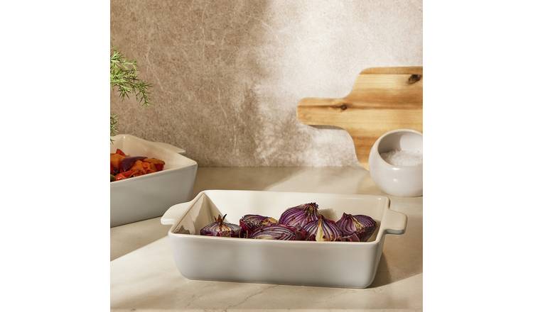 Argos Home 31cm Medium Ceramic Roaster - Grey