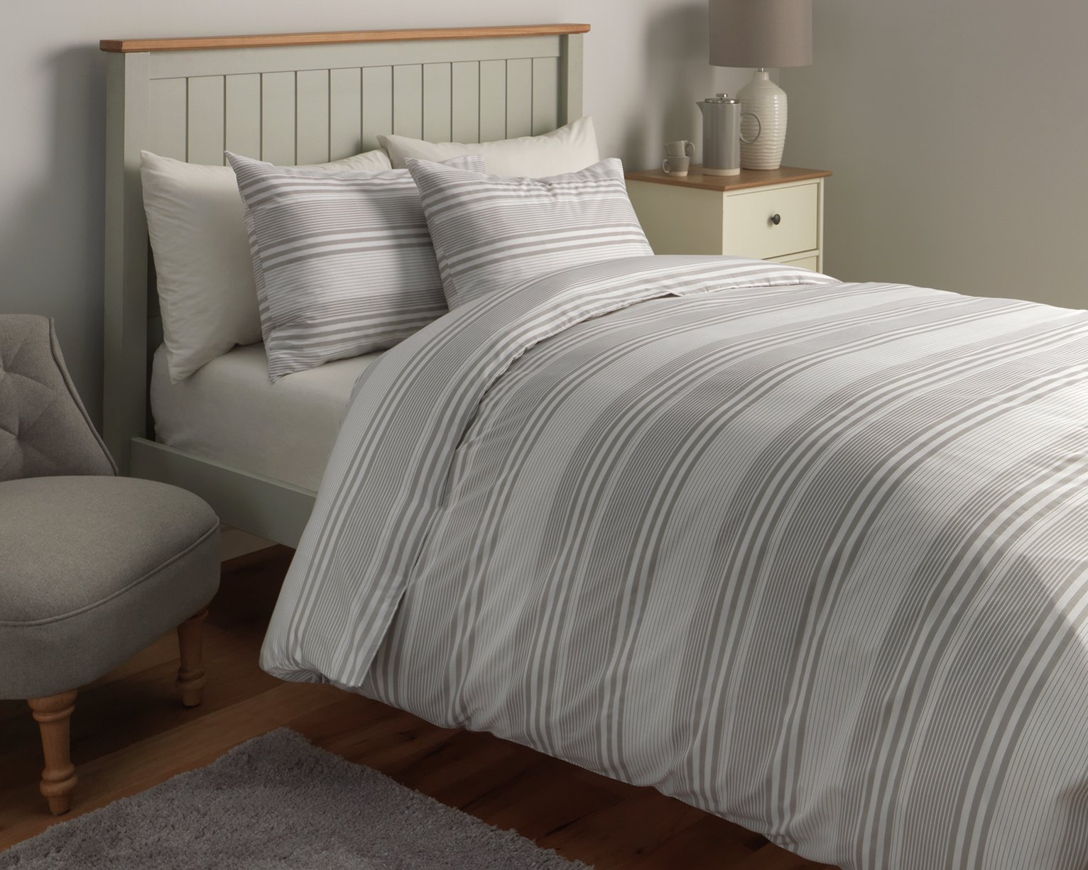 Argos Home Grey Wide Striped Bedding Set Review