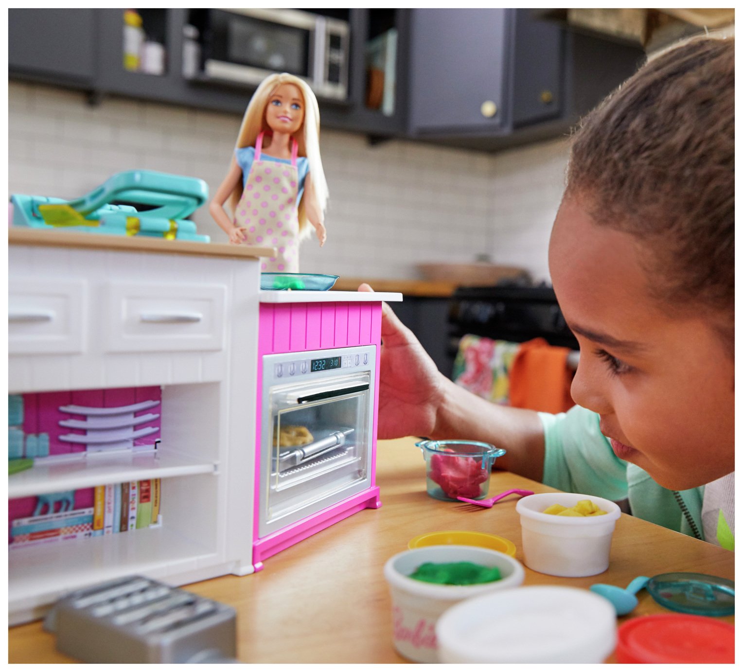  Barbie  Ultimate Kitchen  Playset  with Doll Reviews