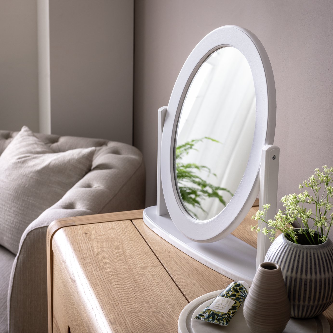 wooden dressing table mirror