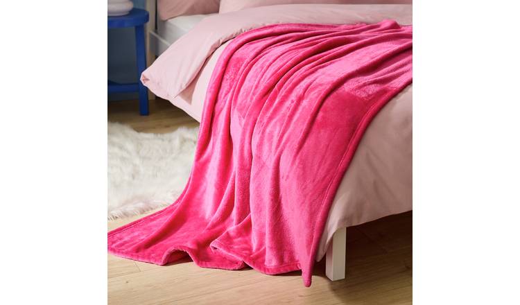 Argos Home Fleece Throw - Fuchsia Pink - 200x150cm
