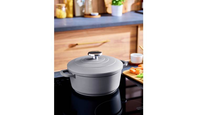 Morphy Richards 2.3 Litre Aluminium Casserole Dish - Grey