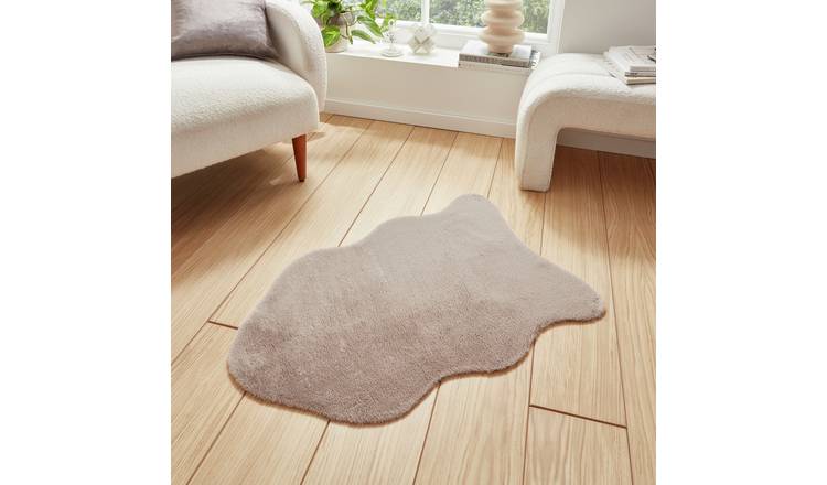 Think Rugs Supersoft Faux Fur Mink Single Pelt Rug - 58x90cm