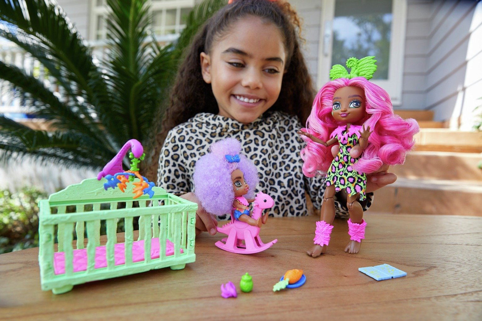 Cave Club Babysitting Fernessa and Furrah Playset Review