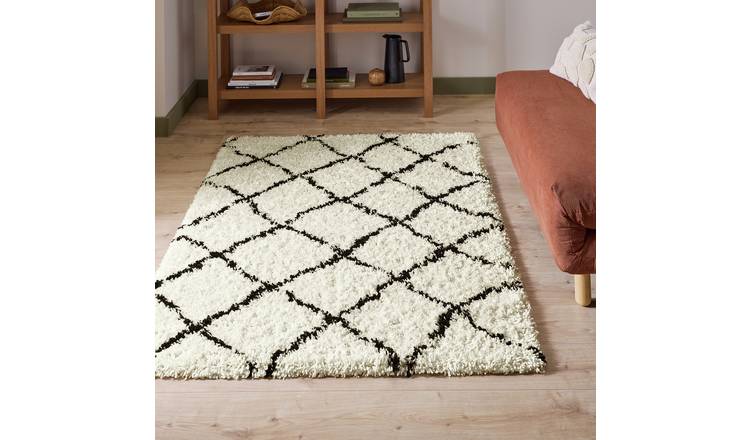 Argos Home Black Diamond Tufted Rug - 120x170cm