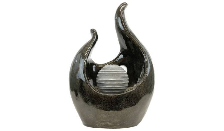 Streetwize Solar-Powered Garden Water Feature Marble Effect