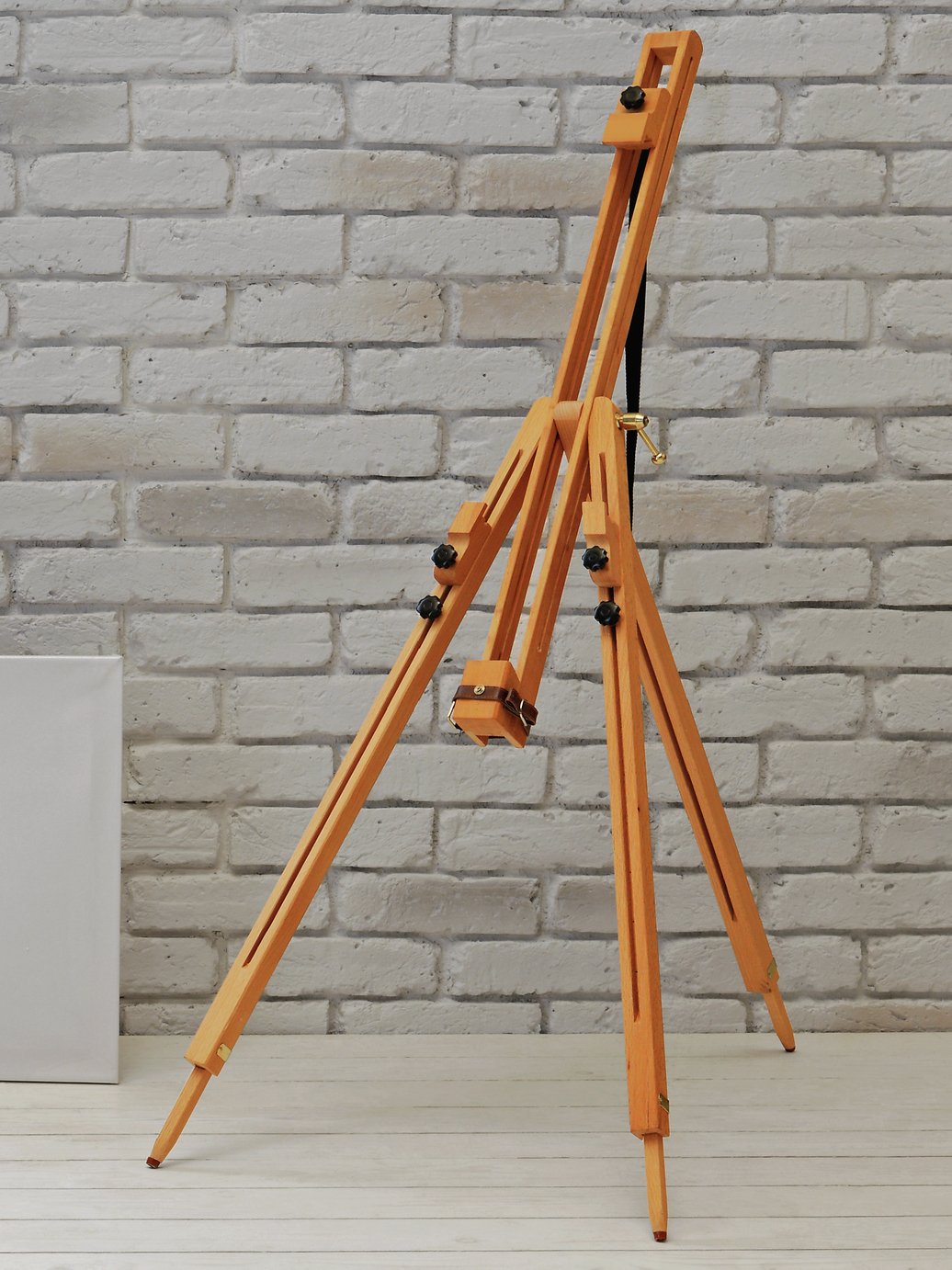 YXSH Floor Standing Easel