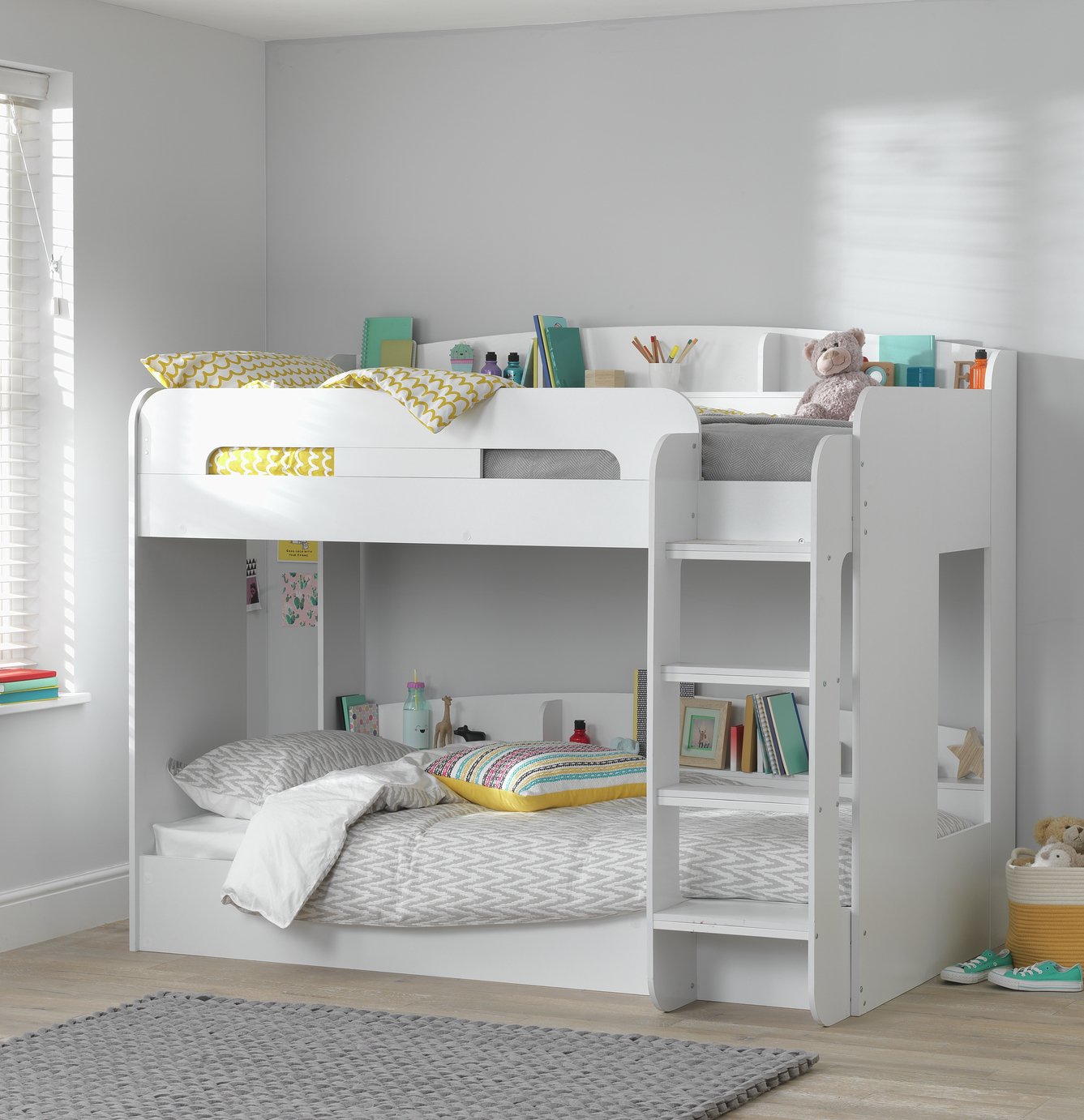 2 kids bed