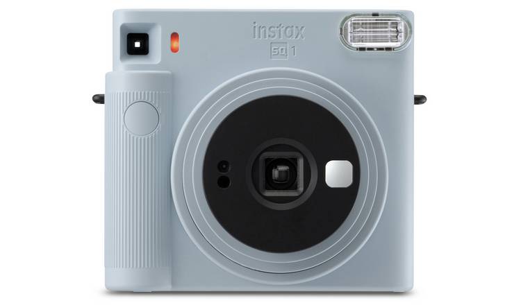 The Fujifilm instax SQUARE SQ40 takes square-shaped photos