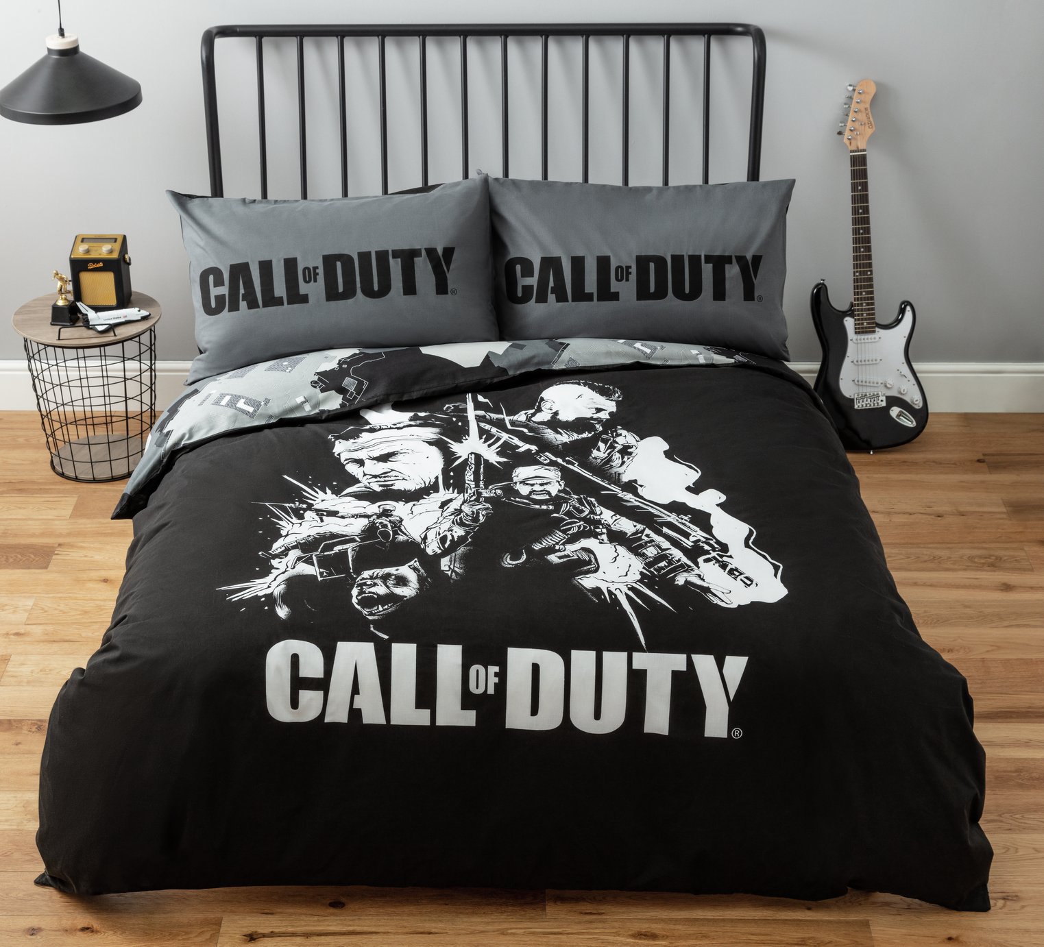 Call of Duty Black Bedding Set Review