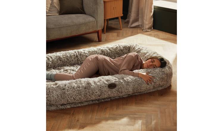 Silentnight Snuggle Pod Human Pet Bed