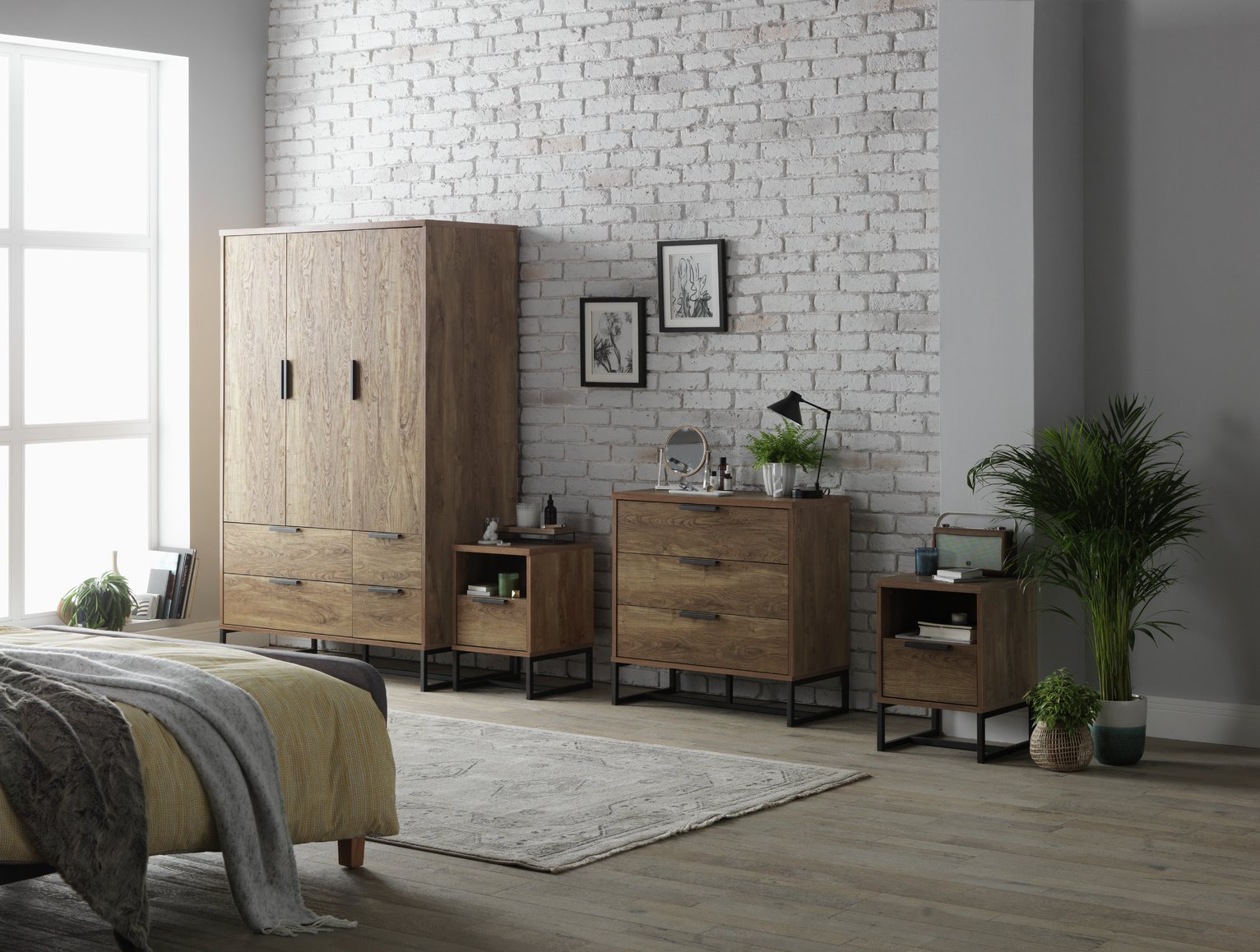 Argos Home Nomad 4 Piece 3 Door Wardrobe Set Reviews Updated June 2024