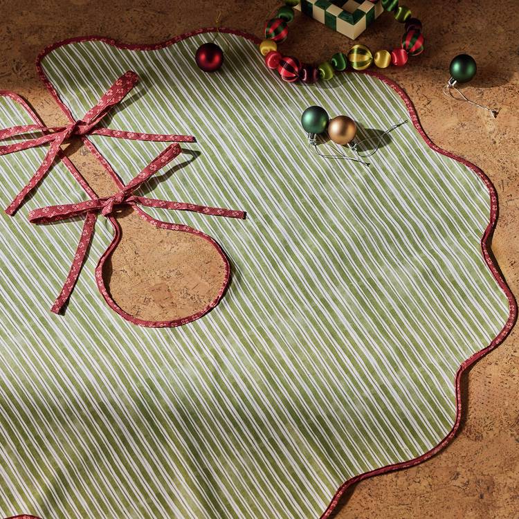 Habitat Vertical Green and White Striped Frill Christmas Tree Skirt 0