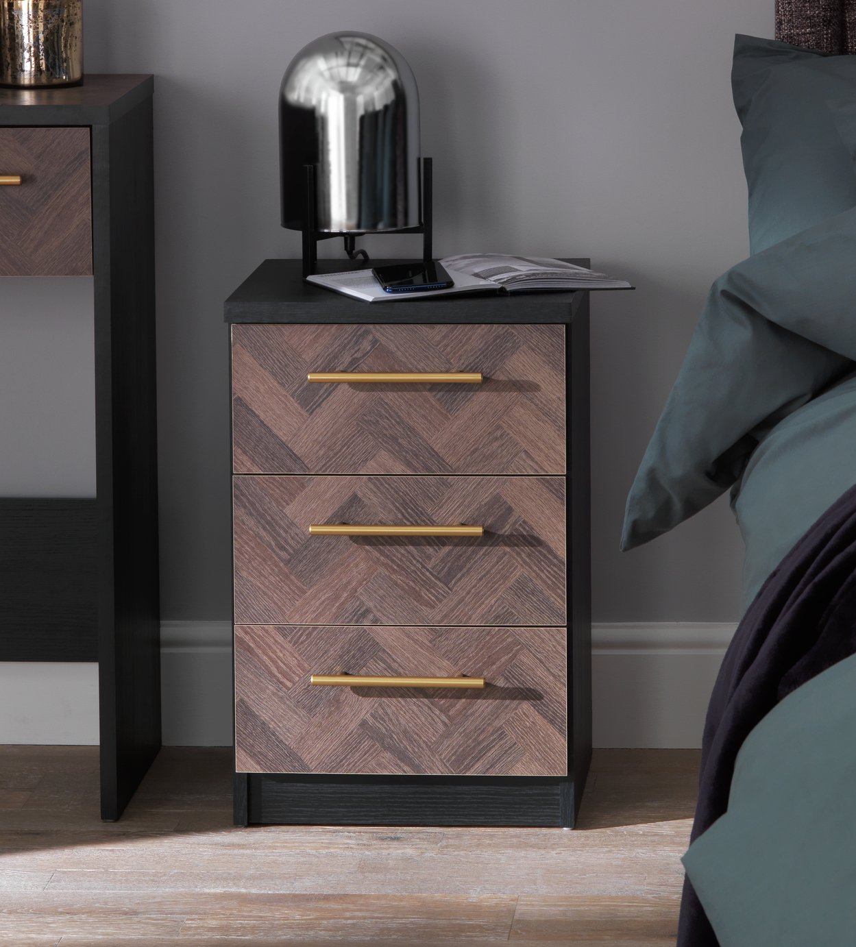 Argos Home Hallingford 3 Drawer Bedside Table-Parquet Effect Review