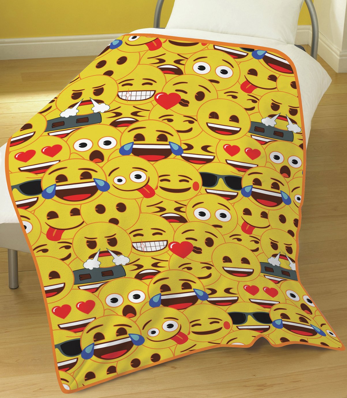 Emoji Yellow Faces Fleece Blanket review