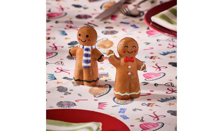 Argos Home Gingerbread Stoneware Salt & Pepper Shakers