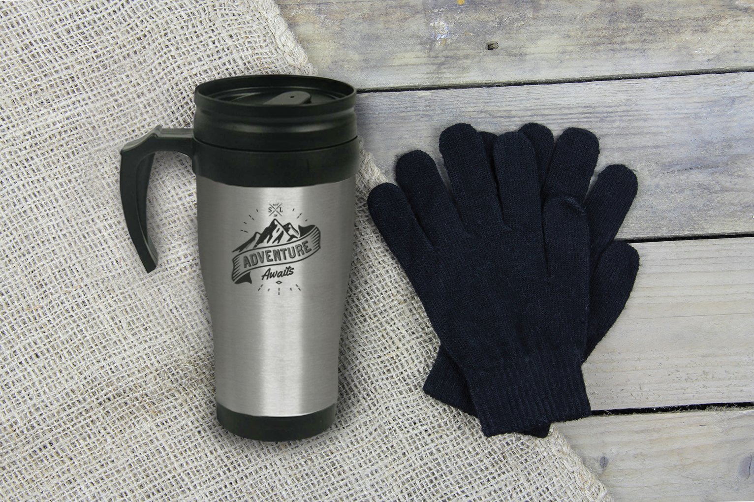 Scott & Lawson Travel Mug and Touch Screen Gloves Set review