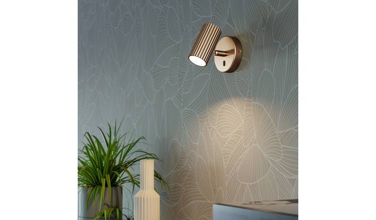 EGLO Portillo Metal Wall Light - Gold
