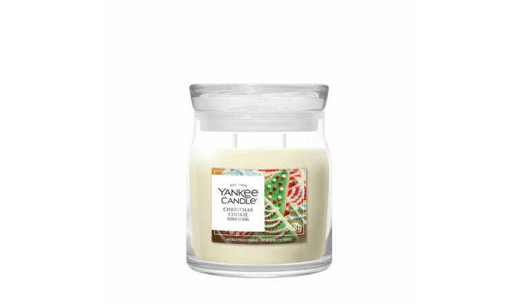 Yankee Candle Signature Medium Jar Candle - Christmas Eve