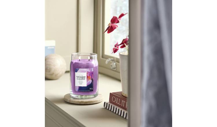 Yankee Candle Signature Large Jar Candle - Wild Orchid